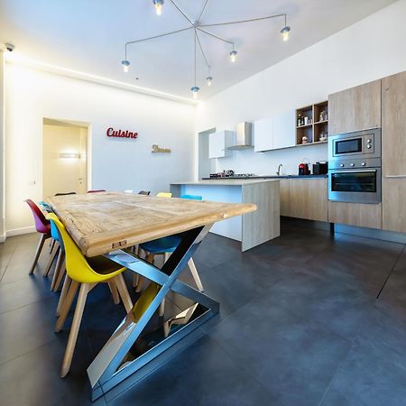 Napoli Squares Suites Bagian luar foto