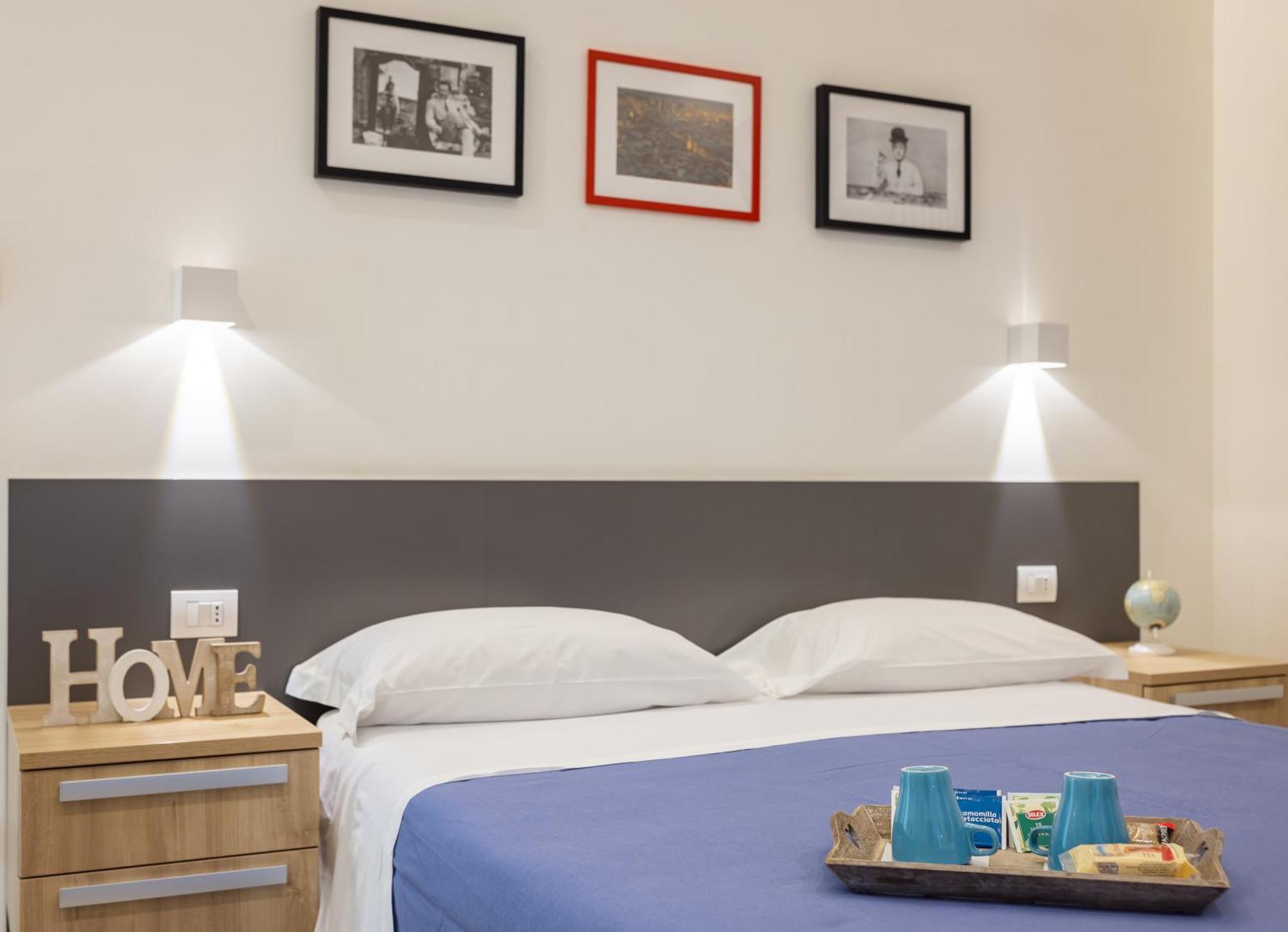 Napoli Squares Suites Bagian luar foto
