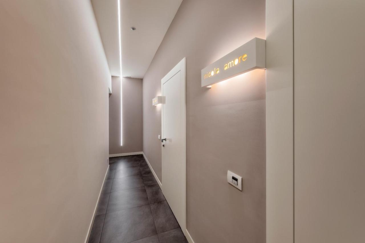 Napoli Squares Suites Bagian luar foto