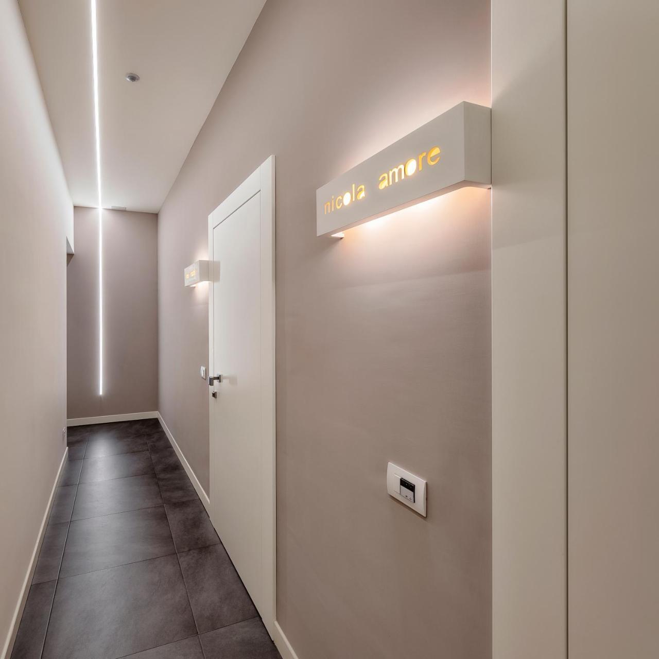 Napoli Squares Suites Bagian luar foto