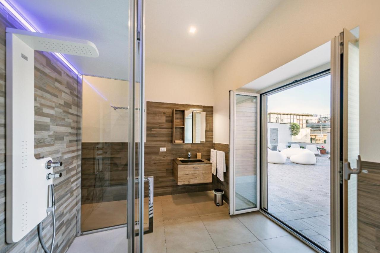 Napoli Squares Suites Bagian luar foto