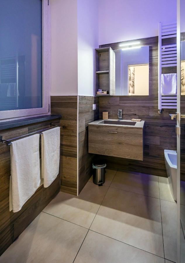 Napoli Squares Suites Bagian luar foto